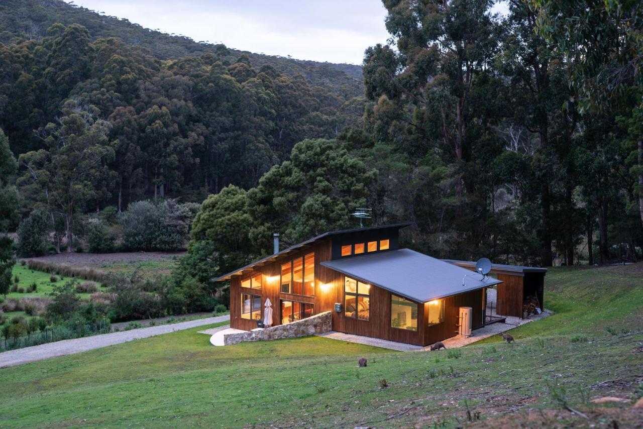 Adventure Bay Retreat Bruny Island Villa Exterior photo
