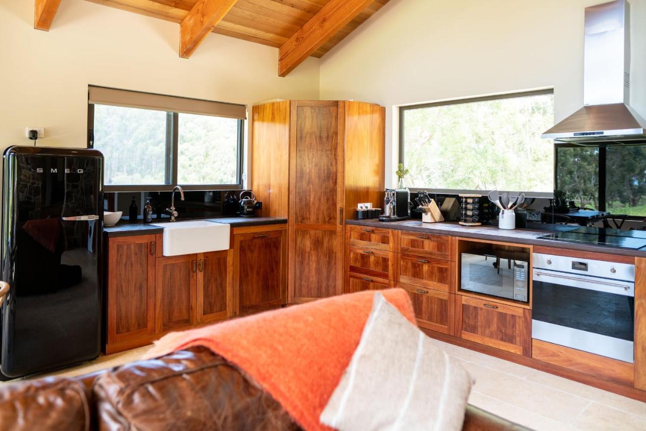 Adventure Bay Retreat Bruny Island Villa Exterior photo